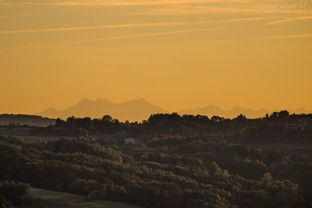 Fot. Witold Ochał, dalekie obserwacje, 30.09.2018, Tatry z Broniszowa
